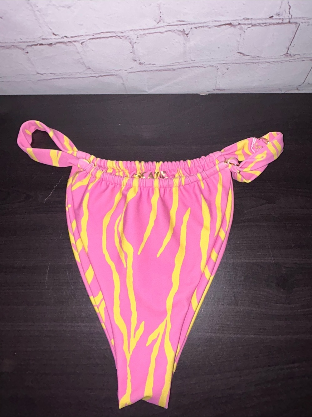 Skatie bikini bottom size L